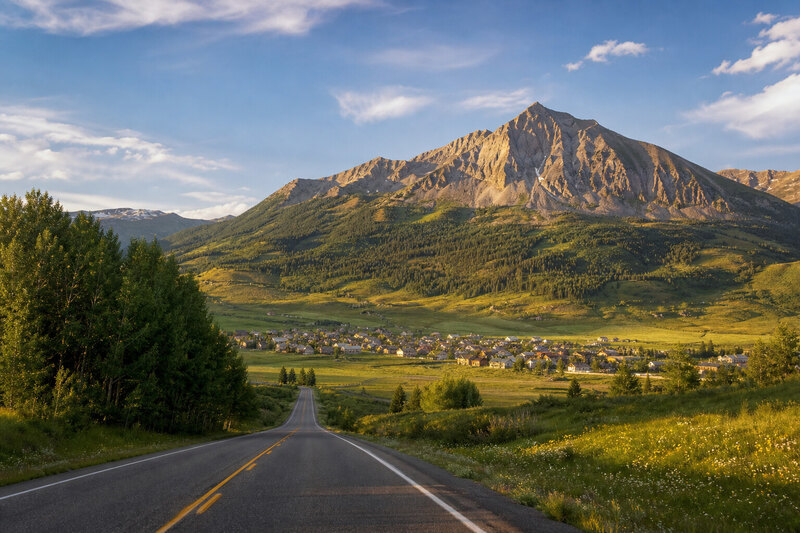 Scenic drive to Crested Butte