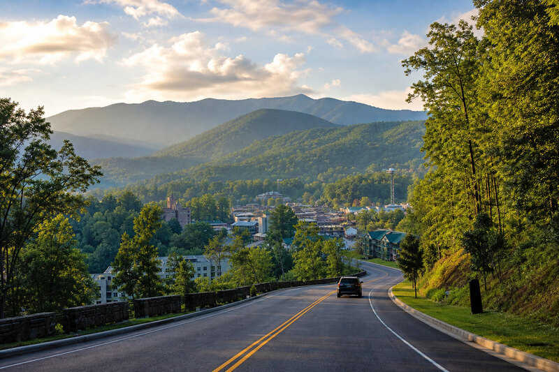 Mountain road approach into Gatlinburg