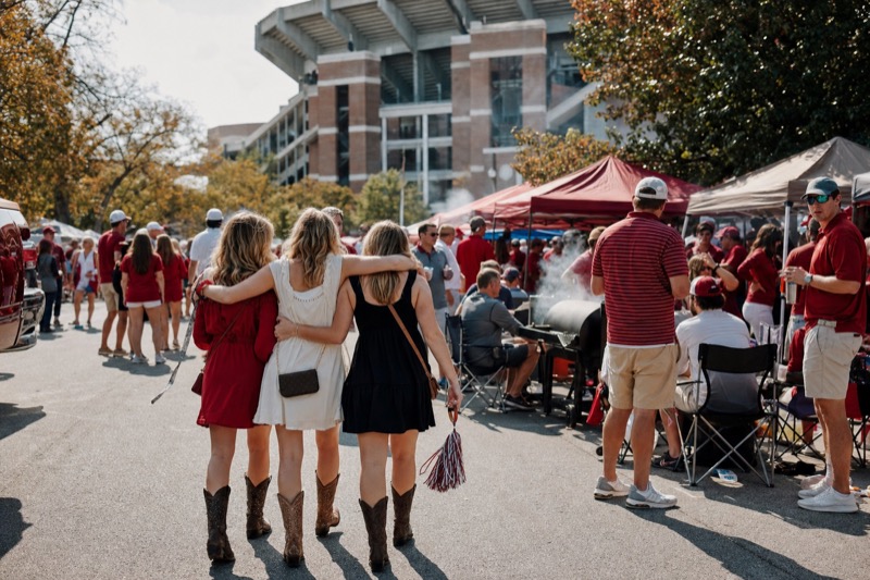 Tuscaloosa football weekend tailgate scene